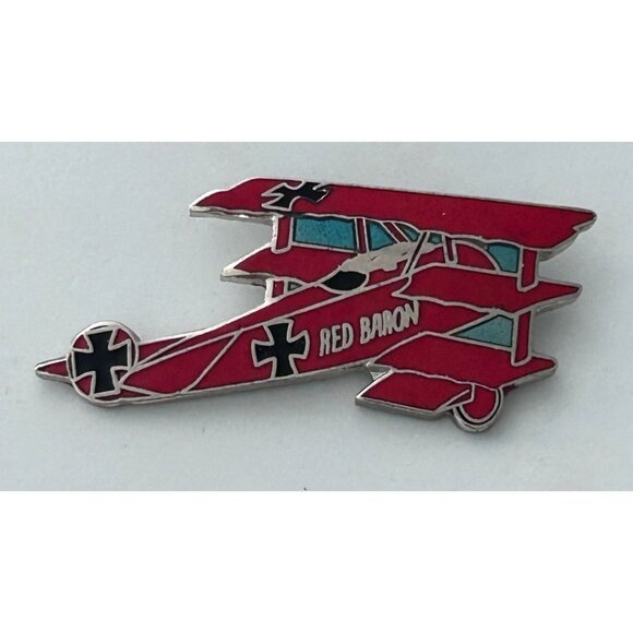 Red Baron Fokker DR 1 Airplane Lapel Pin Aviation - Picture 1 of 3
